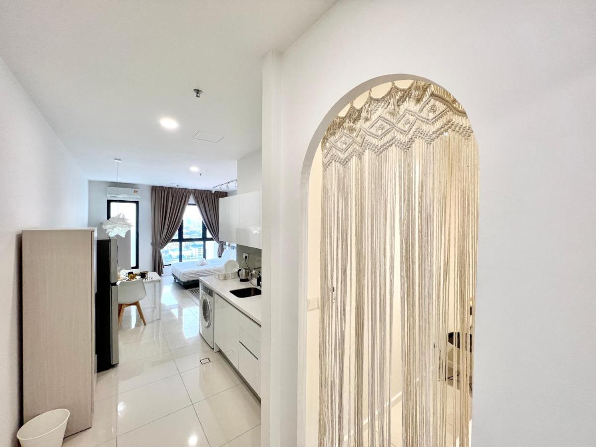 Highpark Suites Kelana Jaya, Petaling Jaya By Sleepy Bear エクステリア 写真