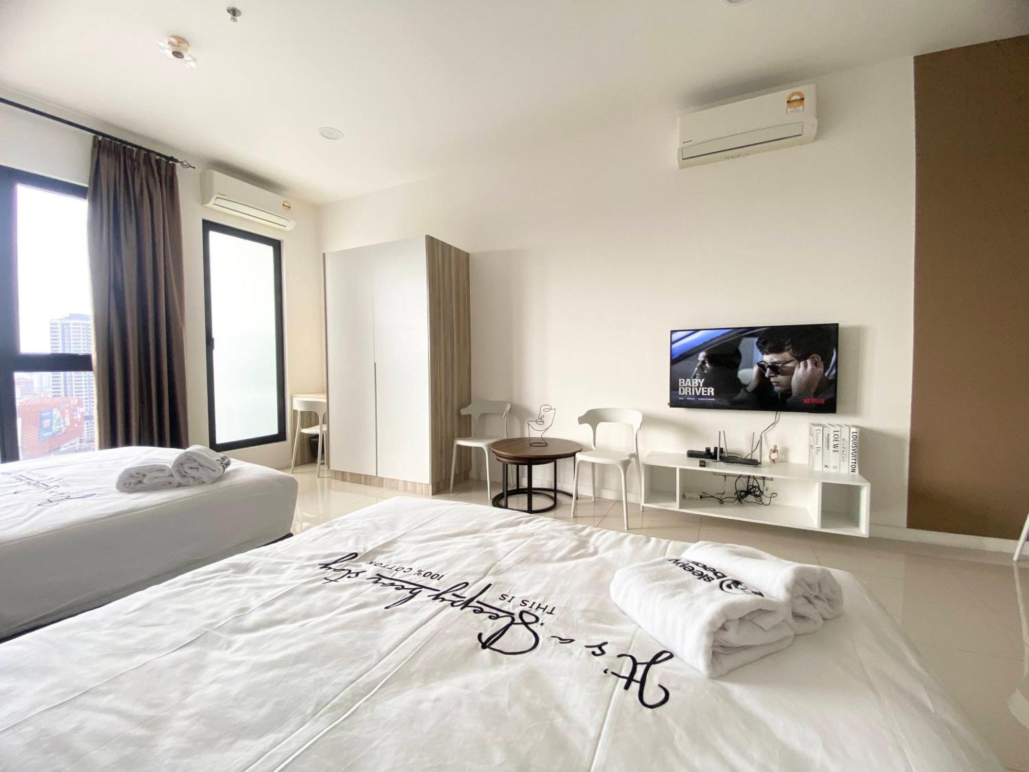 Highpark Suites Kelana Jaya, Petaling Jaya By Sleepy Bear エクステリア 写真