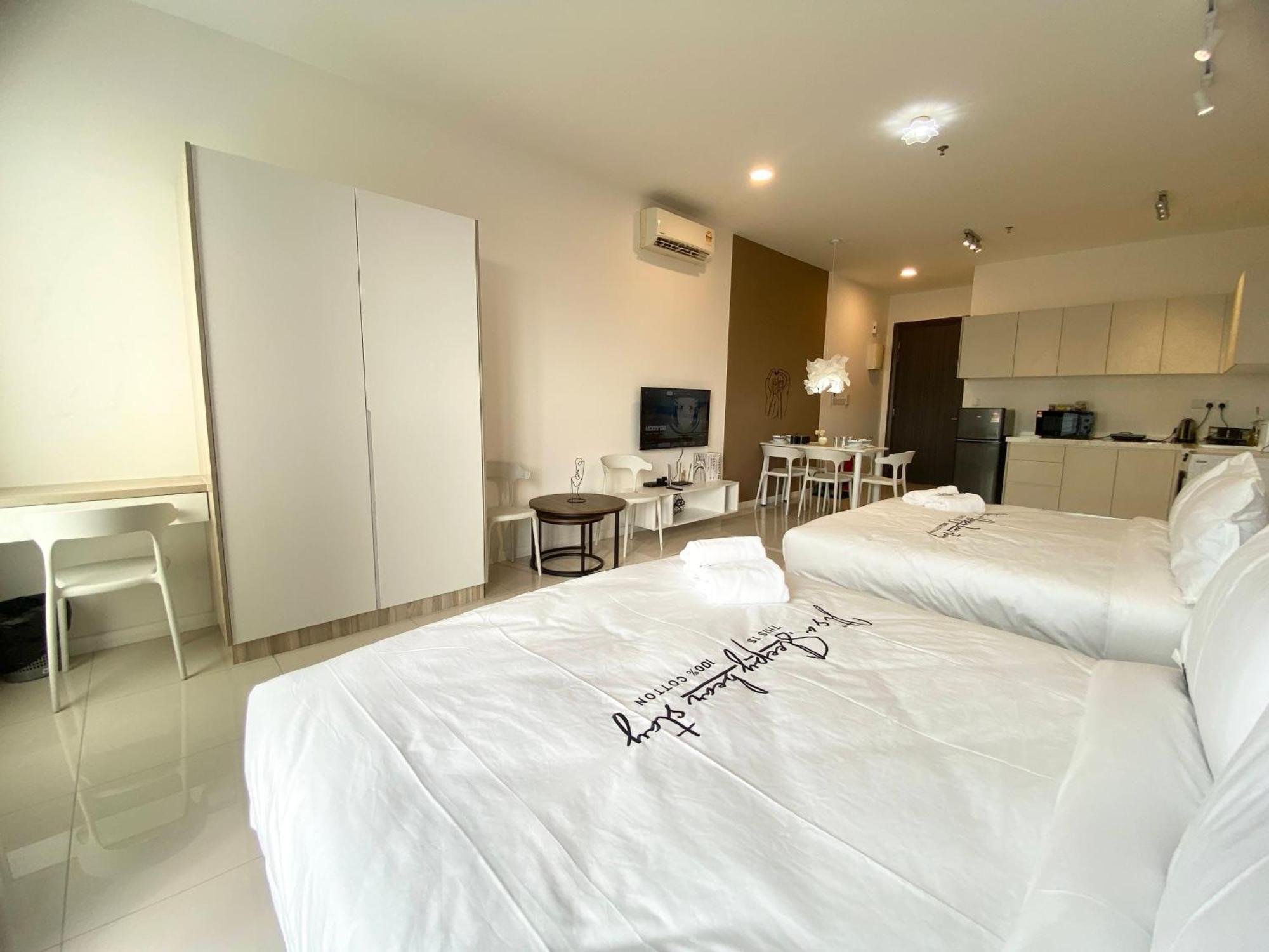 Highpark Suites Kelana Jaya, Petaling Jaya By Sleepy Bear エクステリア 写真